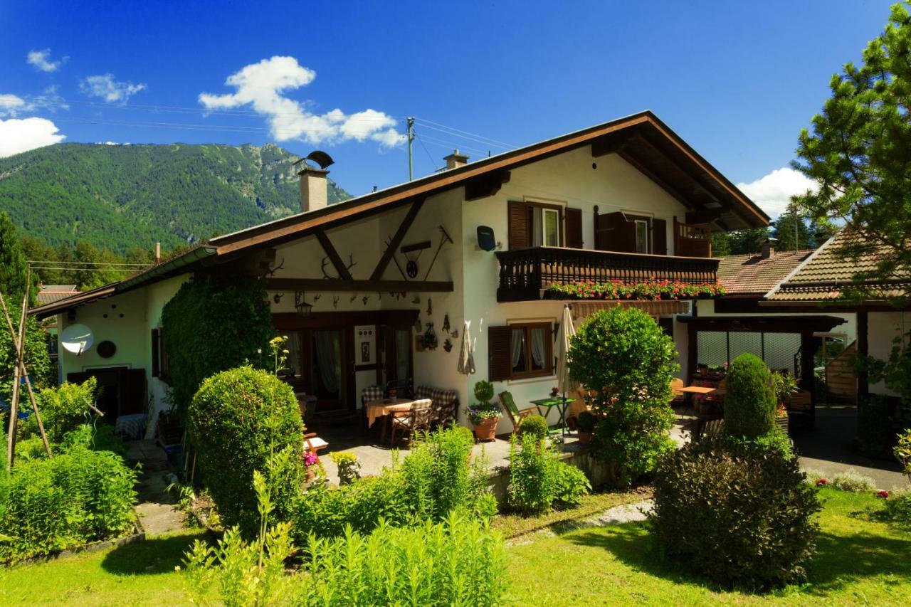 Gaestehaus Kerschbaum Grainau Buitenkant foto