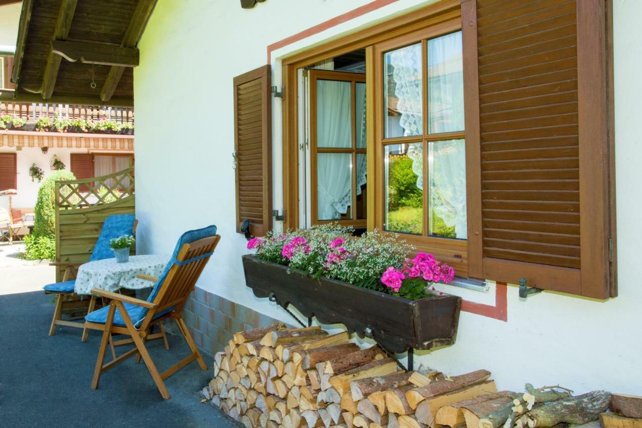 Gaestehaus Kerschbaum Grainau Buitenkant foto
